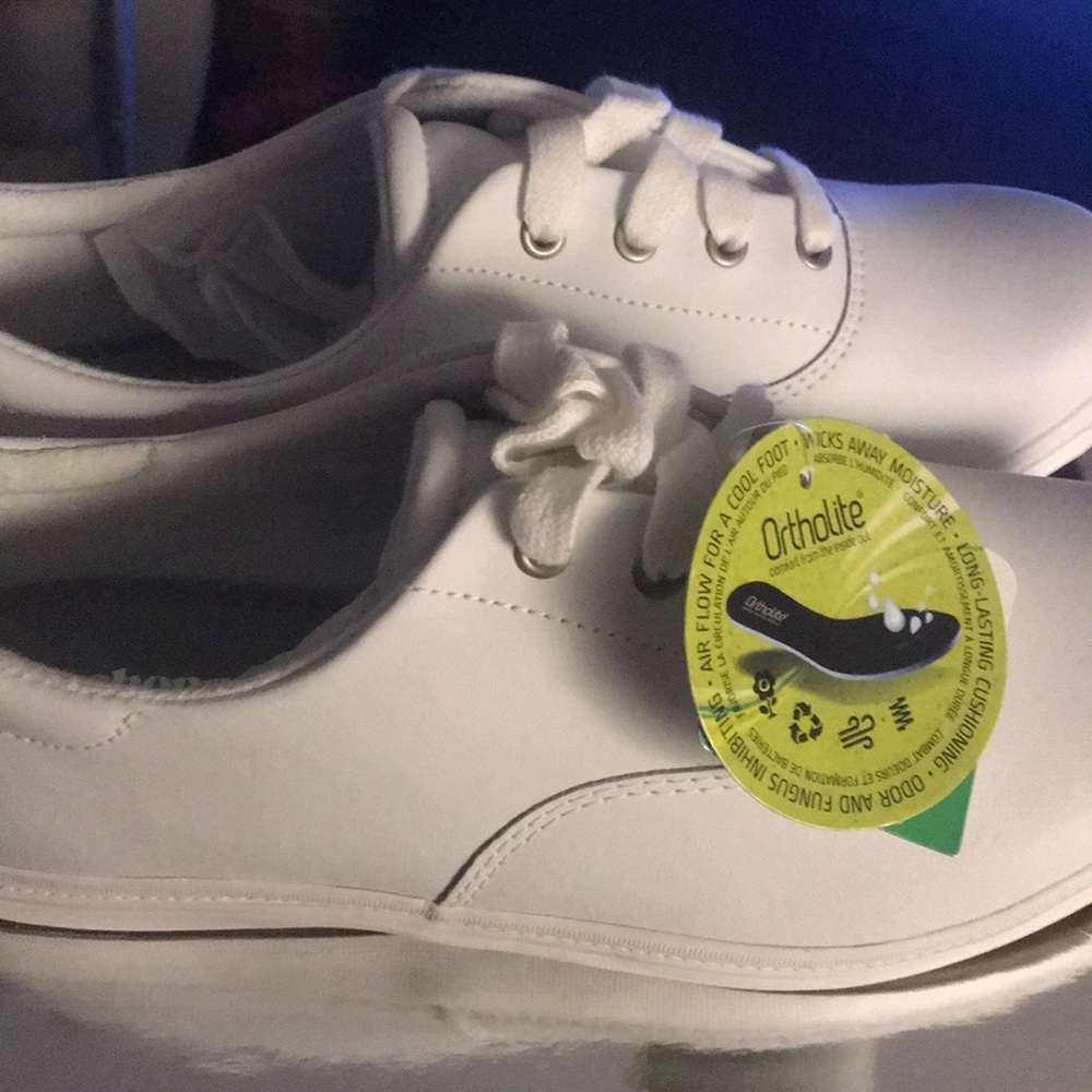 GRASSHOPPER women's 8.5 sneakers